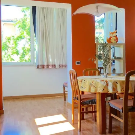 Livada Apartment *